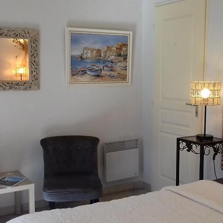 Bed and Breakfast Les Chardons Bleus Lorgues Esterno foto