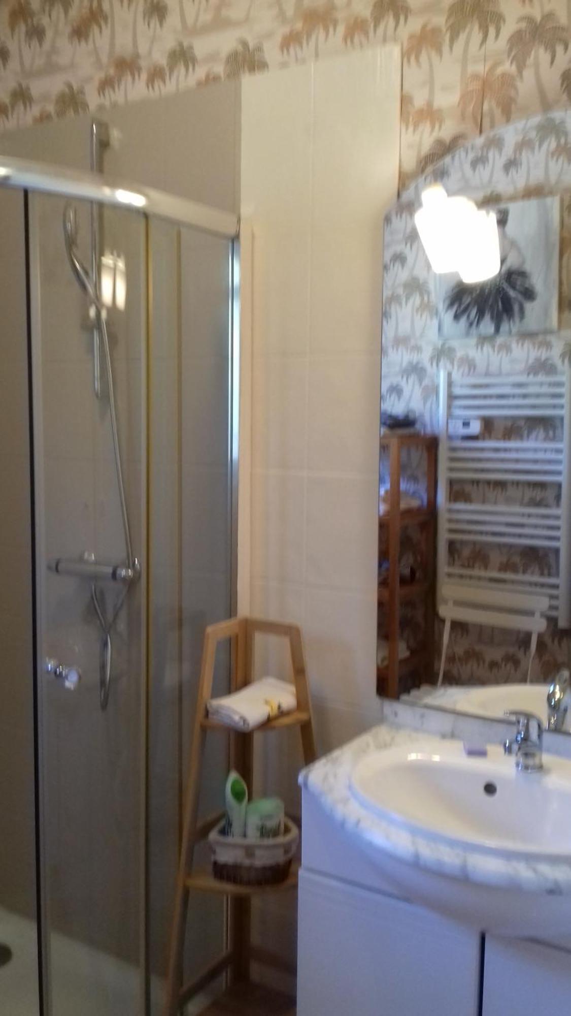 Bed and Breakfast Les Chardons Bleus Lorgues Esterno foto