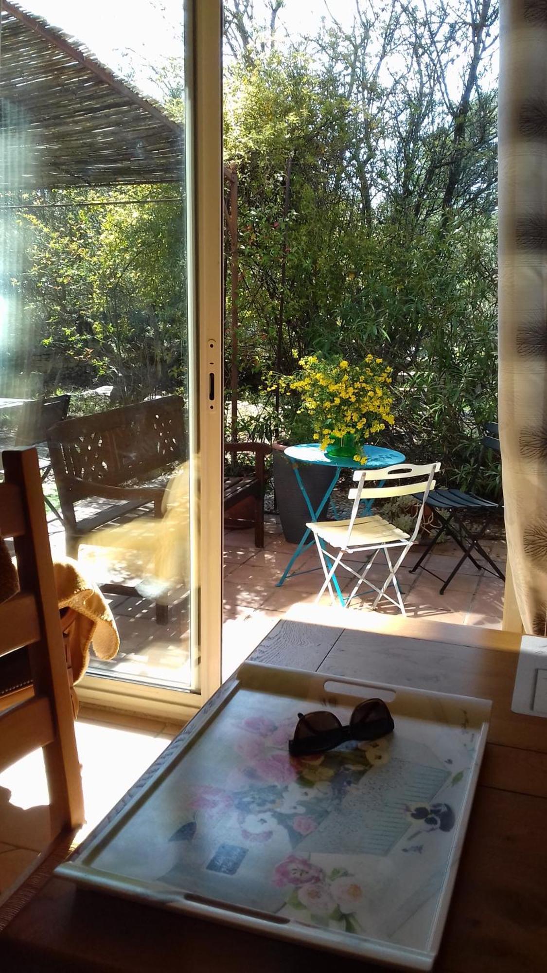 Bed and Breakfast Les Chardons Bleus Lorgues Esterno foto